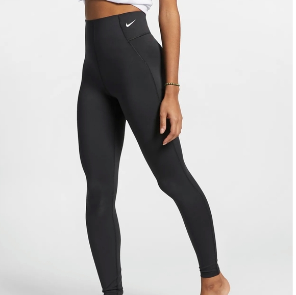 💥Nike yoga pants - Picture 1 of 7